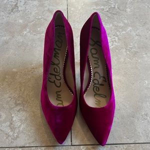 Velvet size 9.5 heals 3 inches fuchsia Sam eldeman